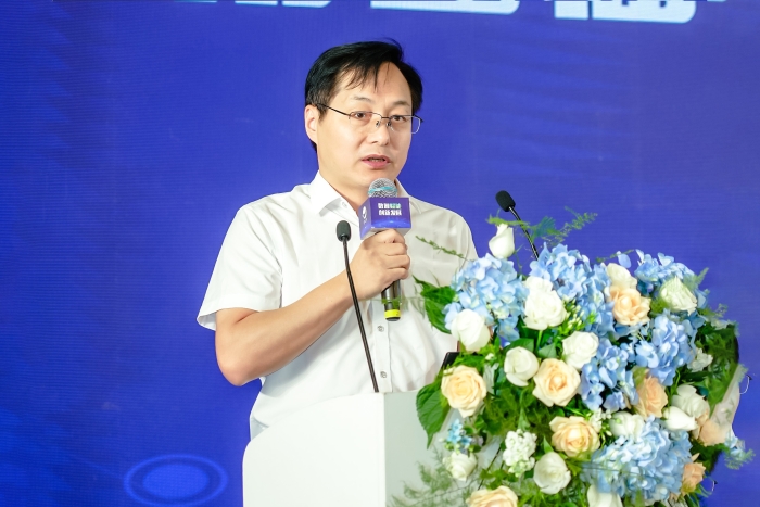 彭主任.jpg 彭主任.jpg